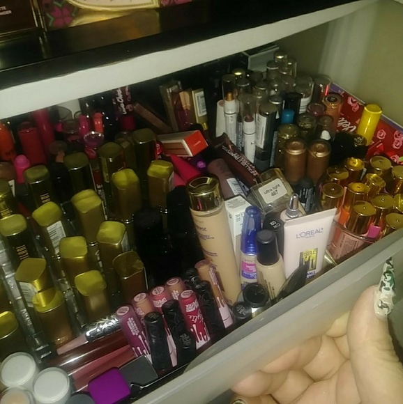 Nothing - Picture 2 of 8